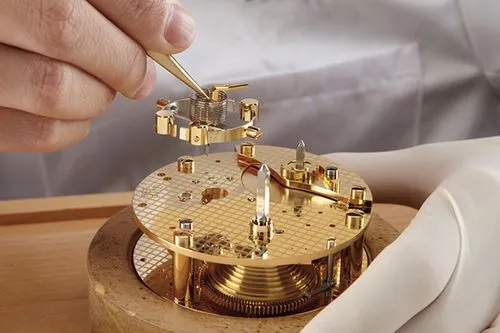 合肥劳力士手表官方指定售后维修费用价目表